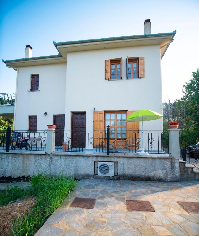 Orange House For Big Families In Damouchari - Delicious Houses Exteriör bild