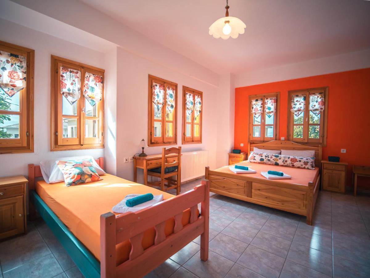 Orange House For Big Families In Damouchari - Delicious Houses Exteriör bild