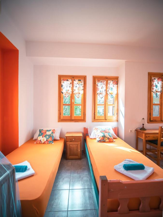Orange House For Big Families In Damouchari - Delicious Houses Exteriör bild