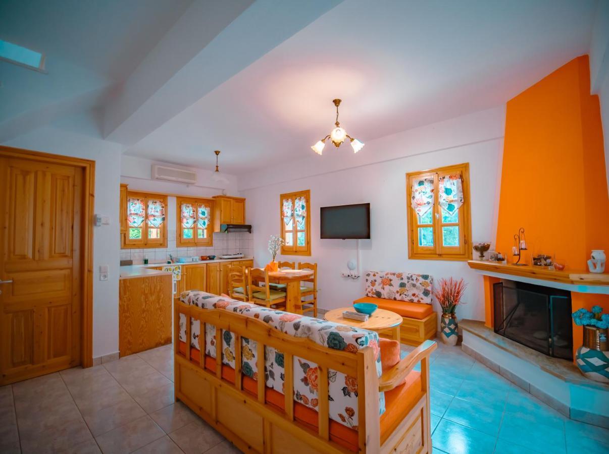 Orange House For Big Families In Damouchari - Delicious Houses Exteriör bild